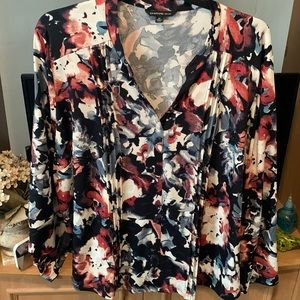 Multicolored V-neck blouse